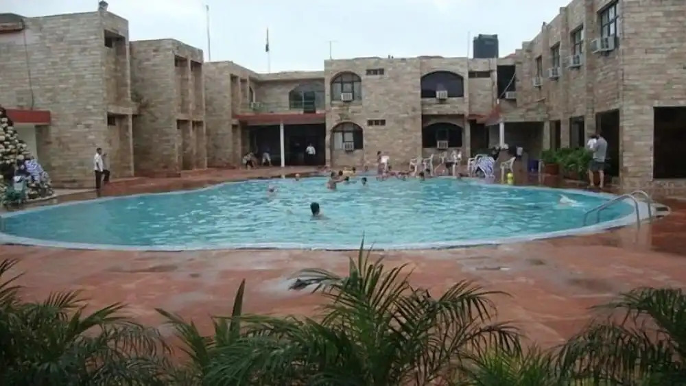 Golden Huts Resorts