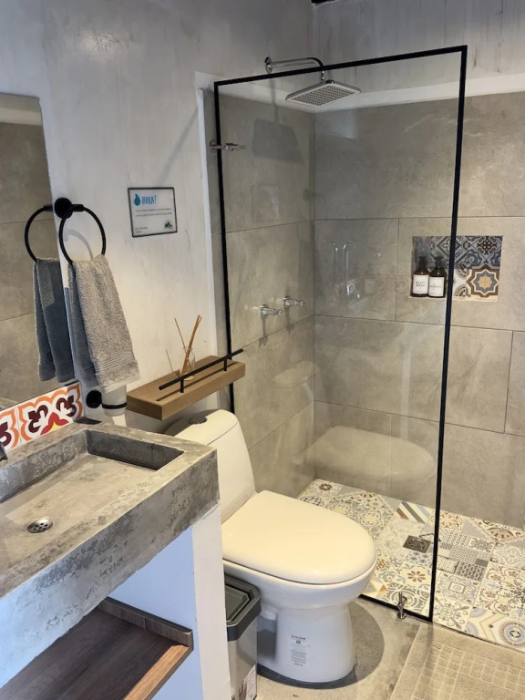 Eco Hotel La Colina Mirador Con aire acondicionado