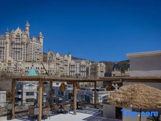 Dalian Jinshi Designer Homestay
