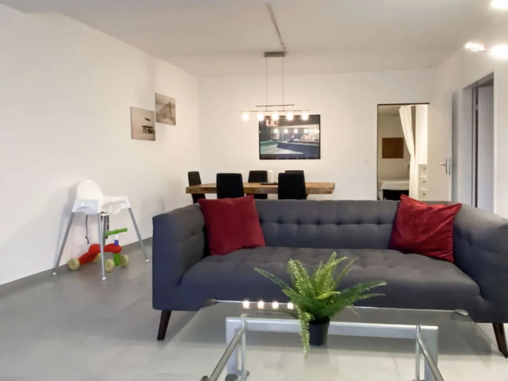 Bella Vista 33322