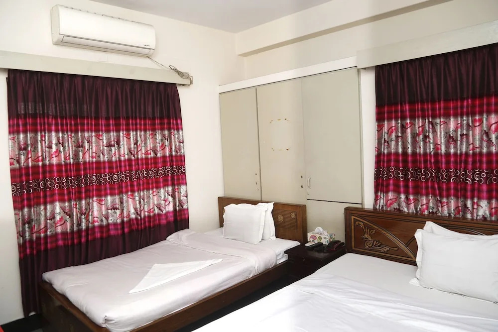 Hotel Blue Bird