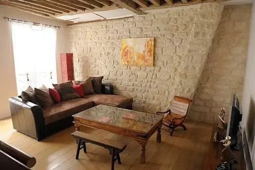 Typical Apartment - Paris City Centre