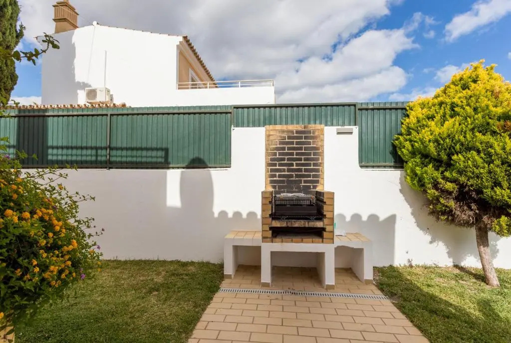 Helmar by Algarve Villa Holidays