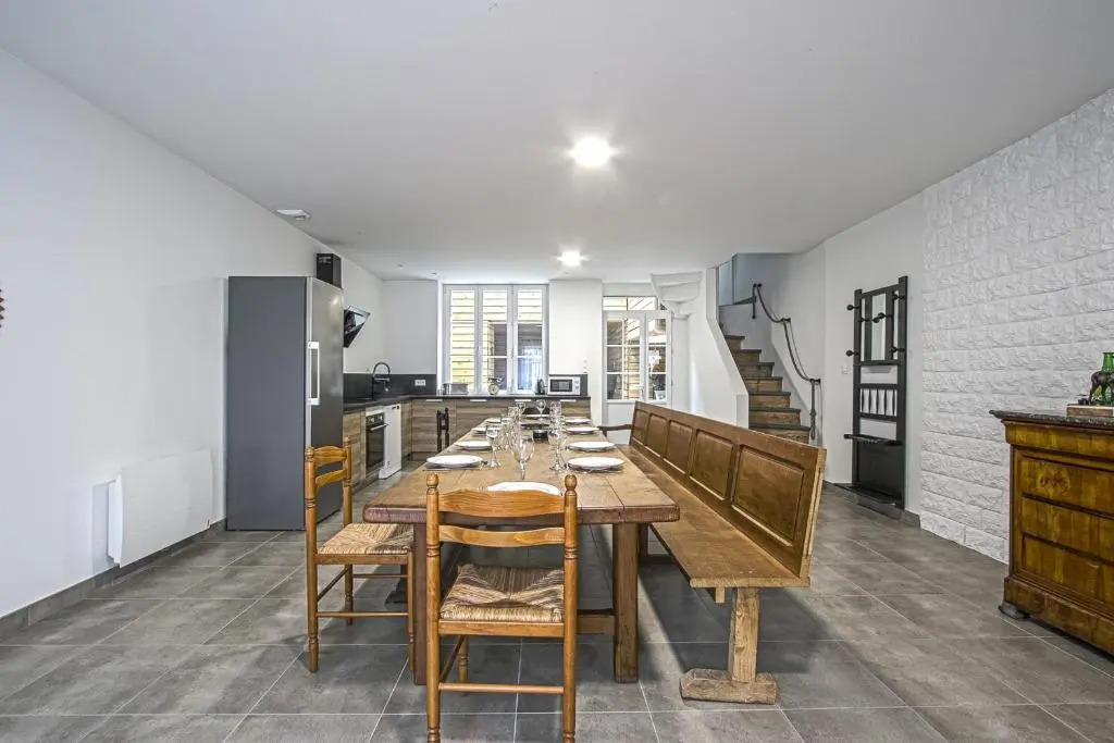LA MAISON D'ARISTIDE family house in city center