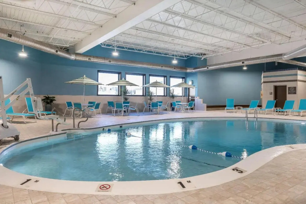 3 Palms Inn & Suites Bay City