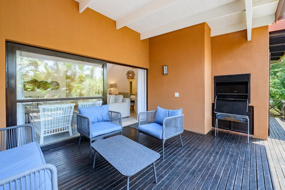 San Lameer Villa Rentals  2609