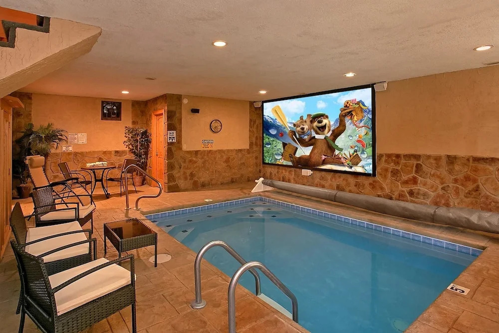 Skinny Dippin Apartment 1