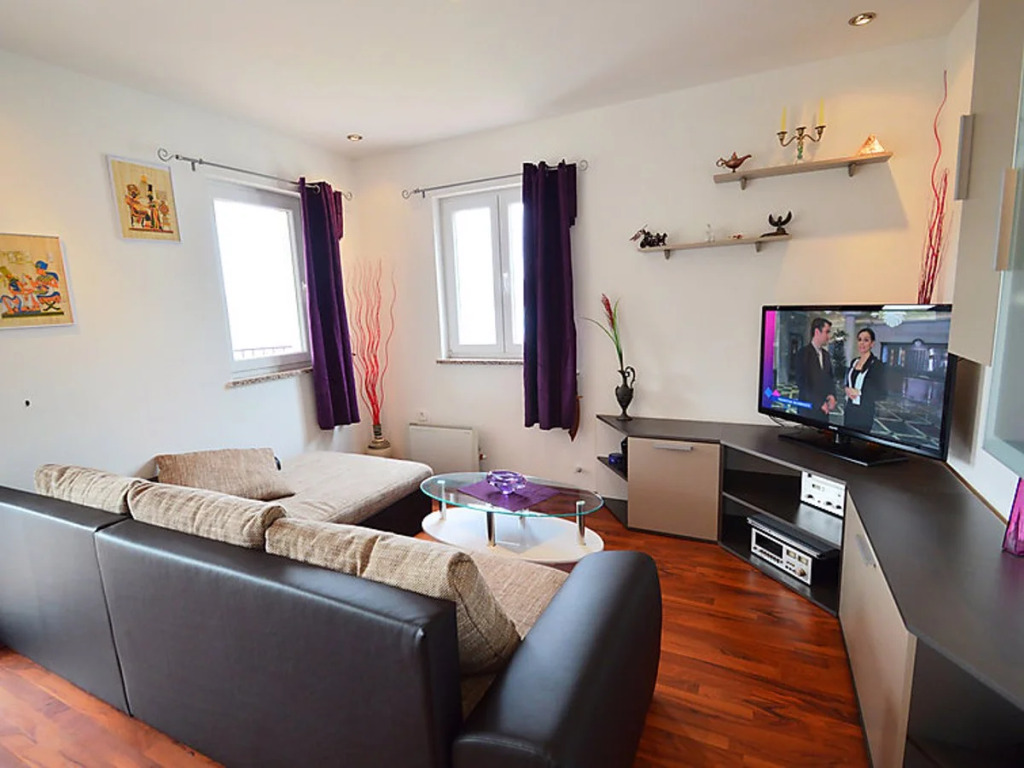 Apartment Šverko by Interhome