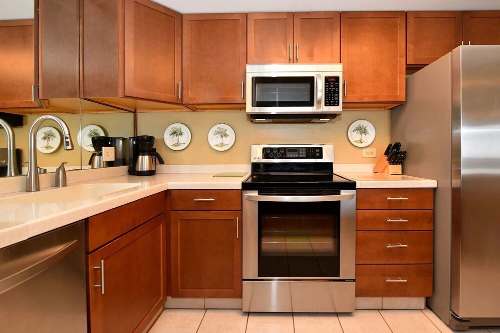 Hale Mahina B401 2 Bedroom Condo