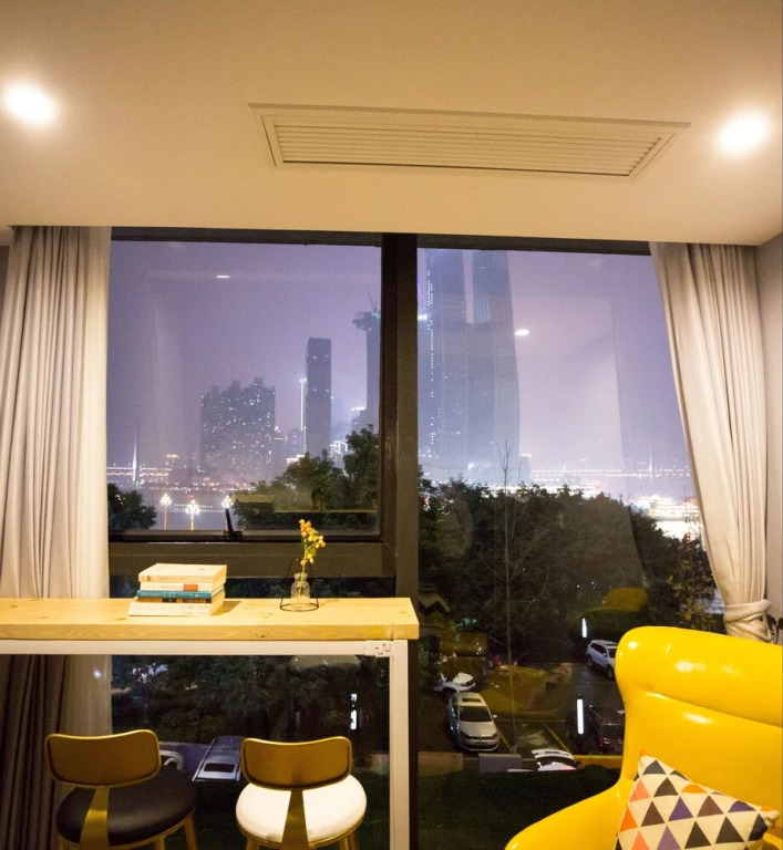Weiyang Creative Hotel Chongqing Nanbin