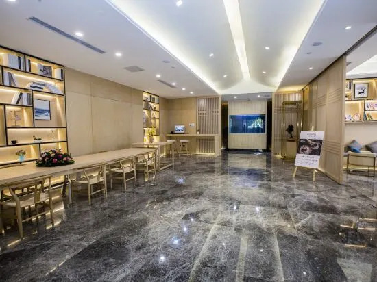 Ausotel Hotel
