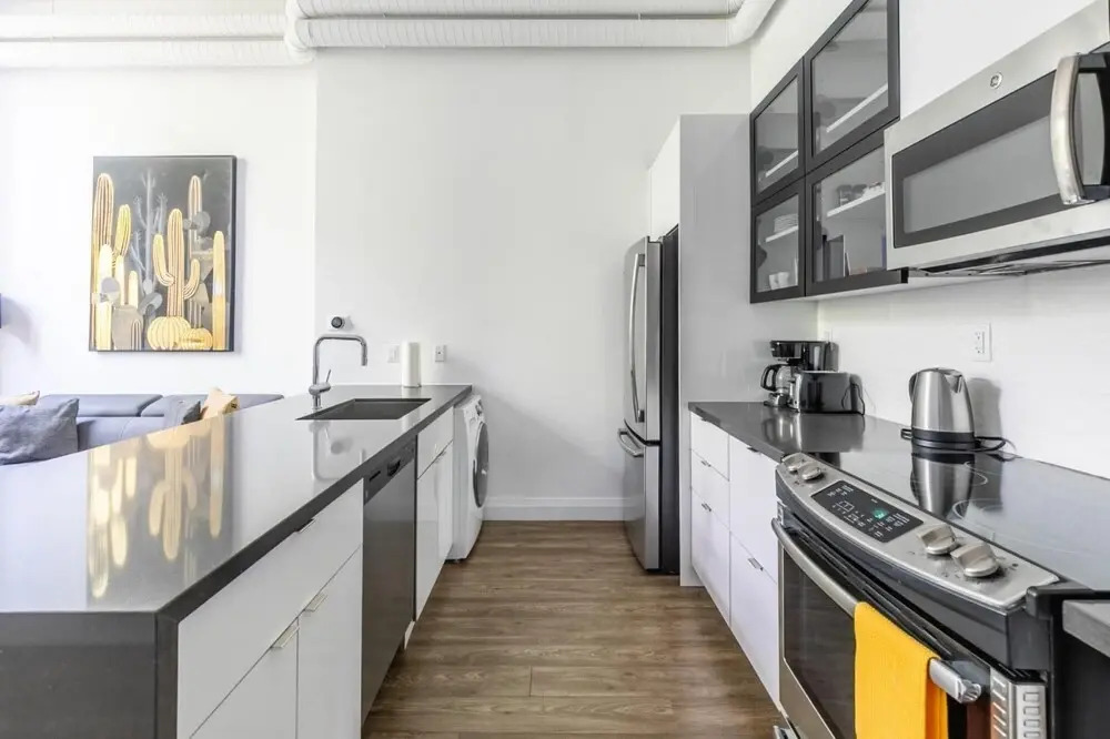 1bedroom Loft Free Parking Gym 4