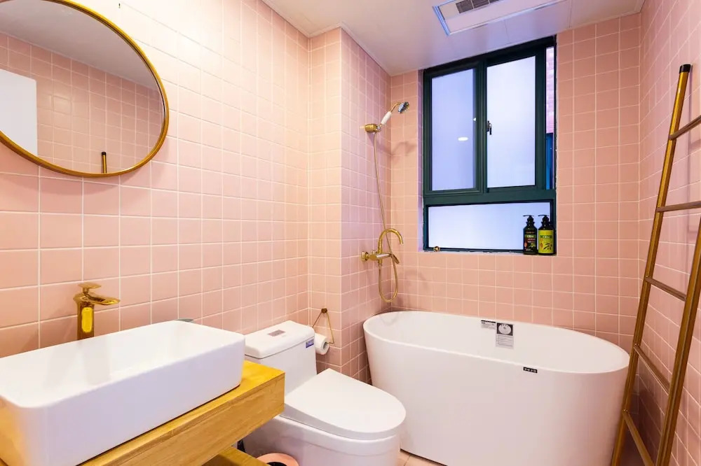 StarHome West Huaihai Road Branch