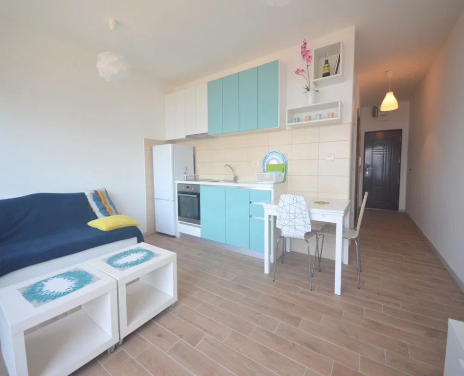 Anika Apartment