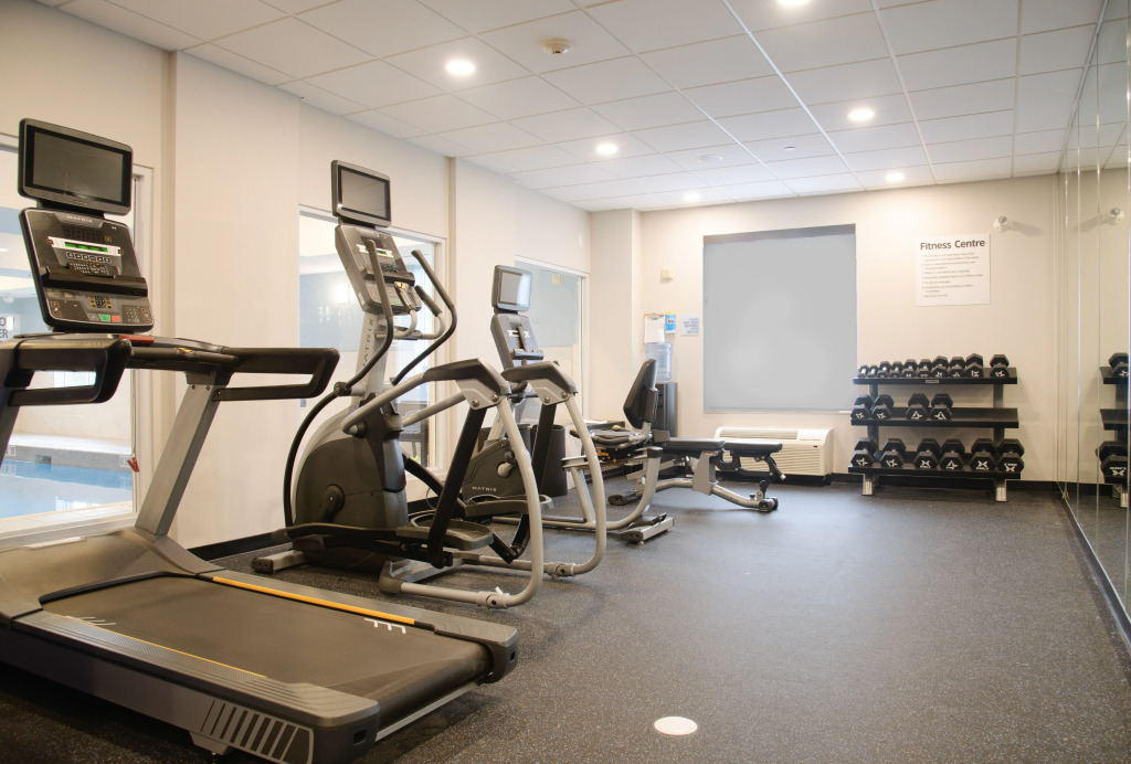 Holiday Inn Express & Suites Huntsville by IHG
