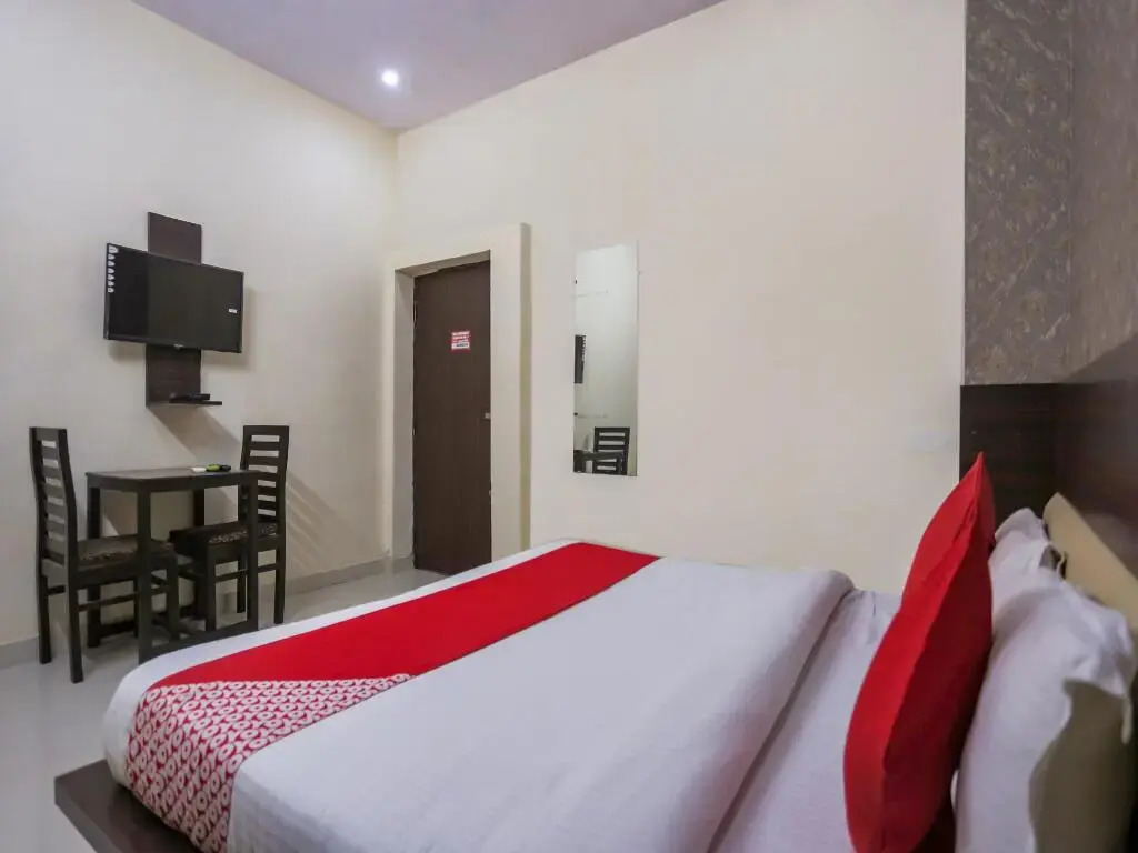 Hotel Moon Valley by OYO Rooms