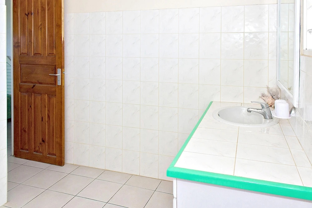 Studio in Sainte-anne, With Private Pool, Furnished Garden and Wifi -