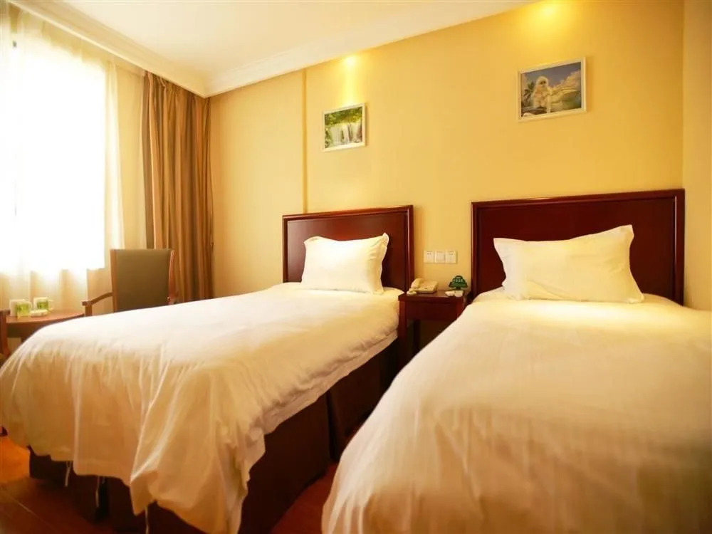 GreenTree Inn Hunan Zhangjiajie Daqiao Road Ziwu Park Express Hotel