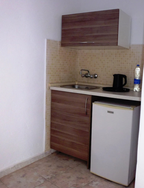 Atalos Hotel, Apartments & Suites