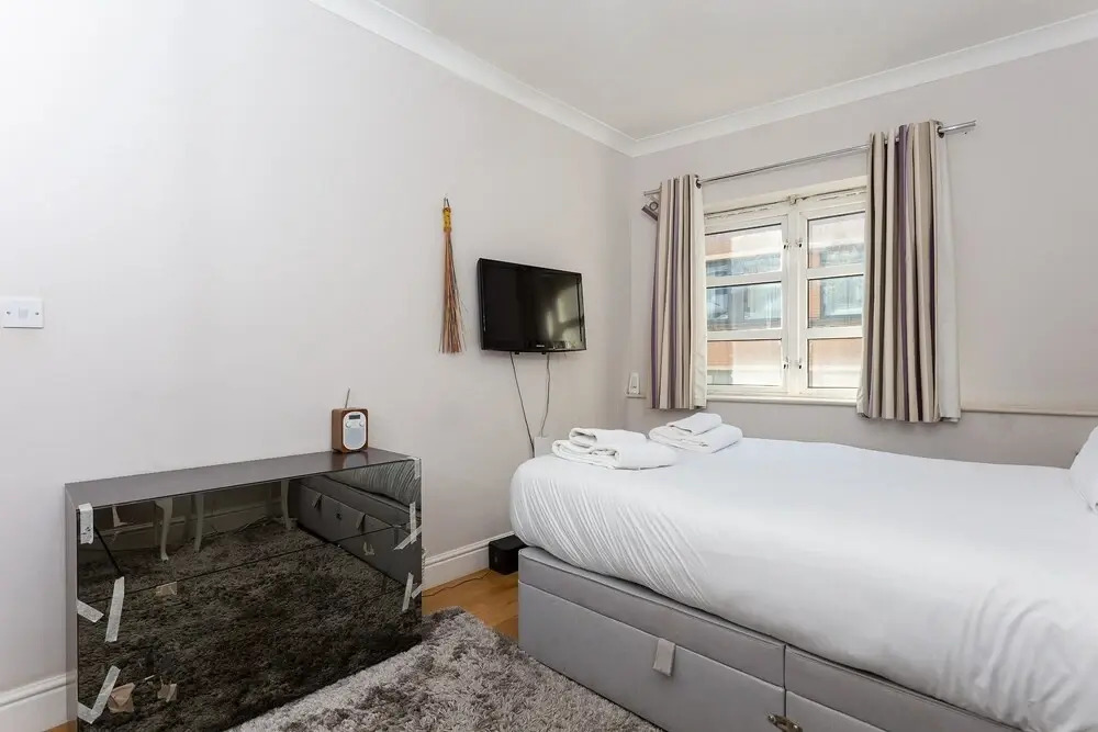 Flat Near Liverpool Street With 2 Bedrooms