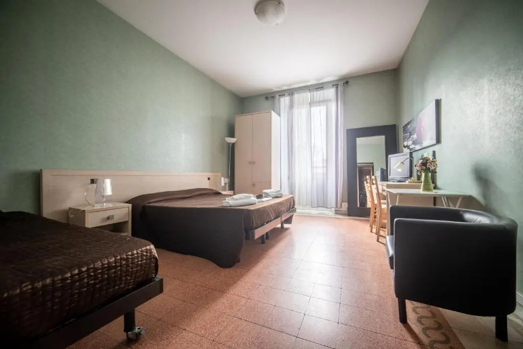 Roi Suite