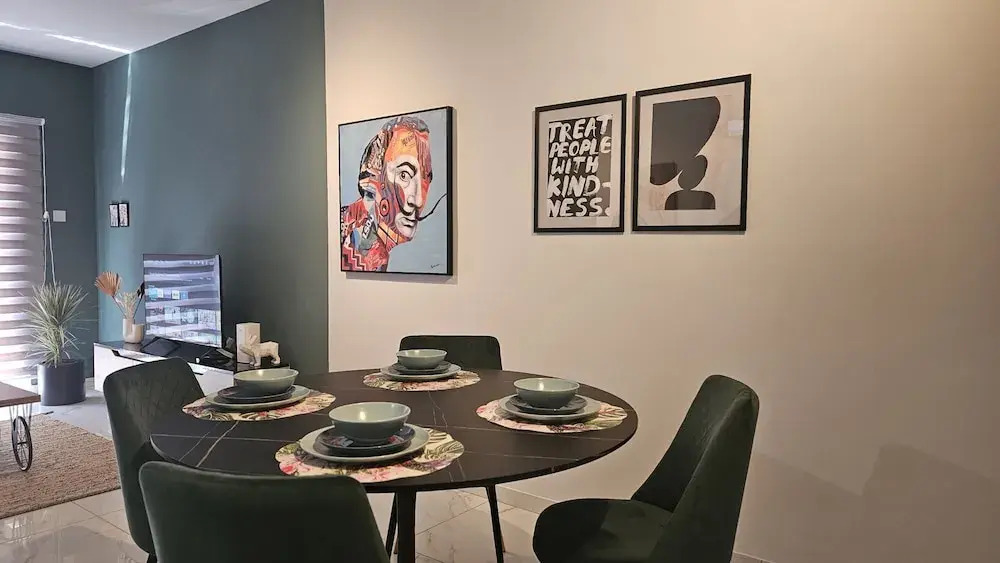 151 NIC - Stay Art Style Apartment