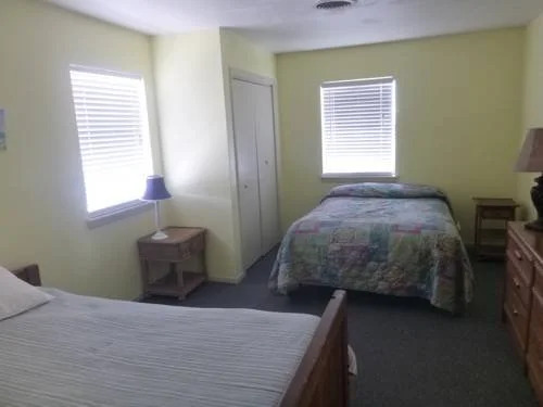 Harbor Cottages