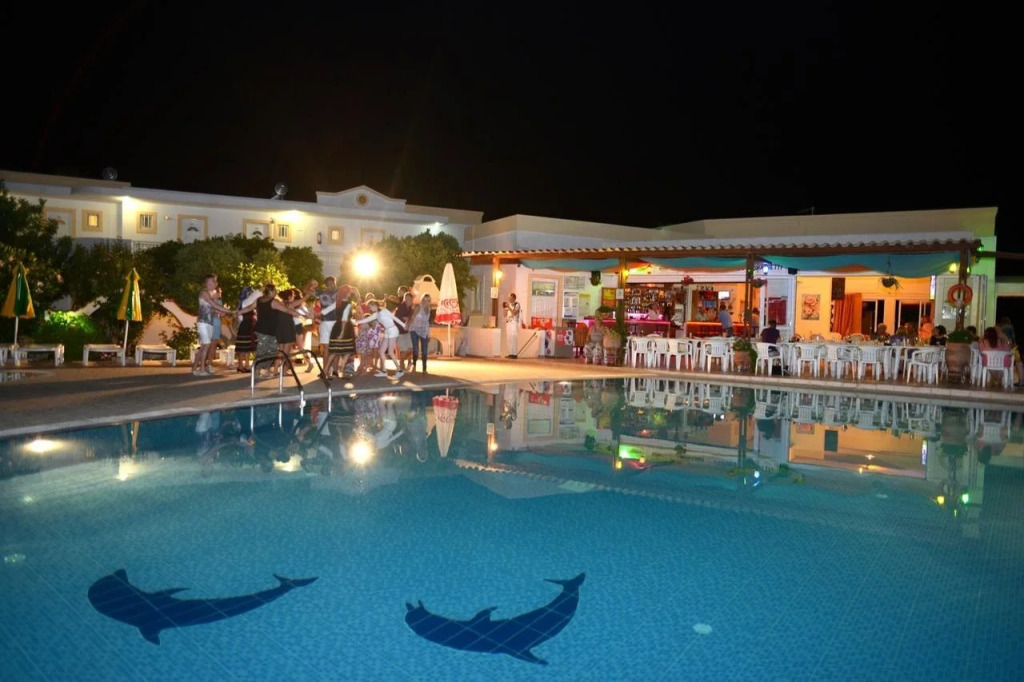 Fili Hotel Apartments