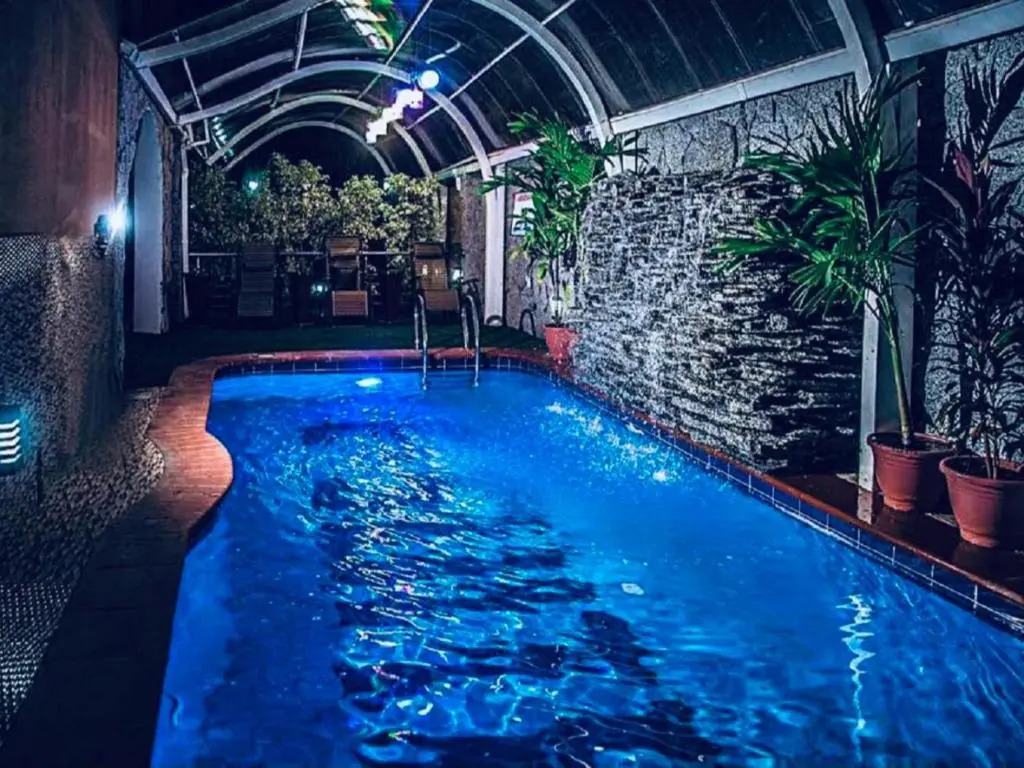 E-Suite Hotel