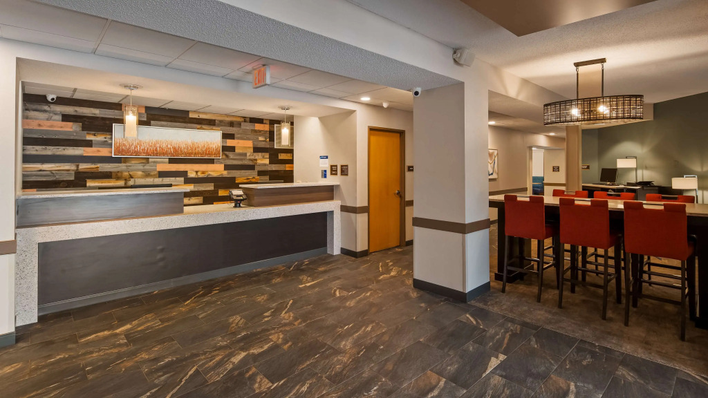 Best Western Plus Hudson I-94