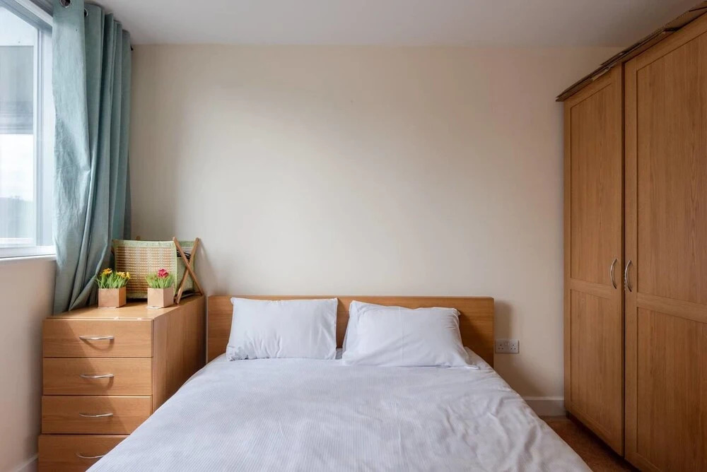 1Br Flat With Balcony And Gym In High Rise Building