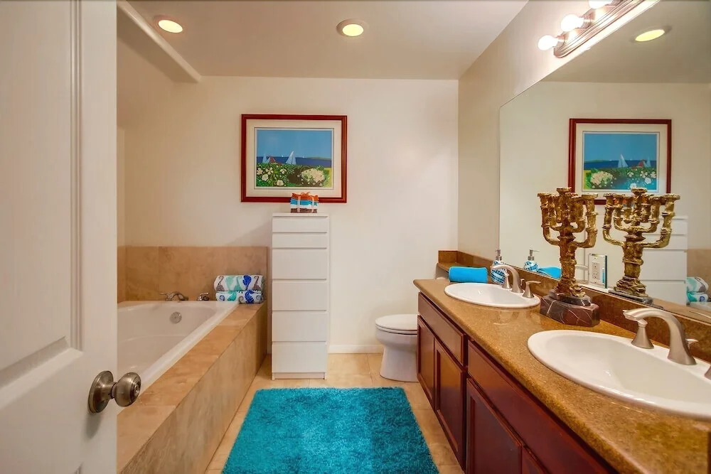 The Beach Break 3 6 Bedrooms 4.5 Bathrooms Townhouse
