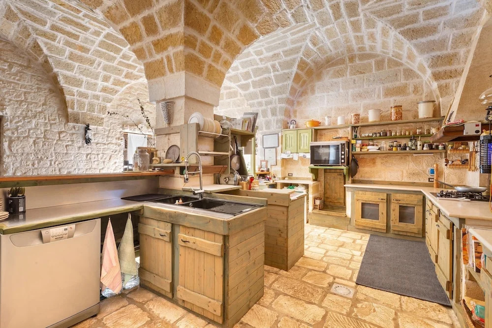 1822 Masseria Acciano by Perle di Puglia