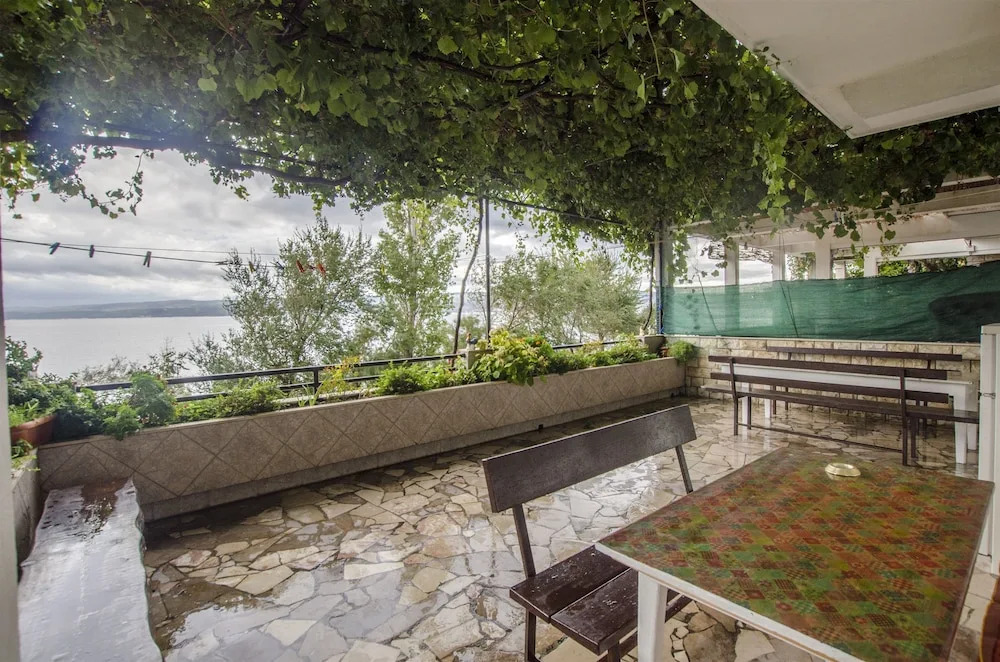 Apartments Anka 20m from the beach