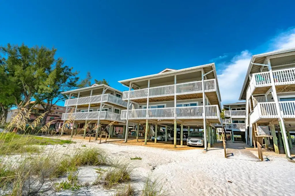 Shore Haven Unit 5A, 2 Bedroom, WIFI, Gulf View, Sleeps 4