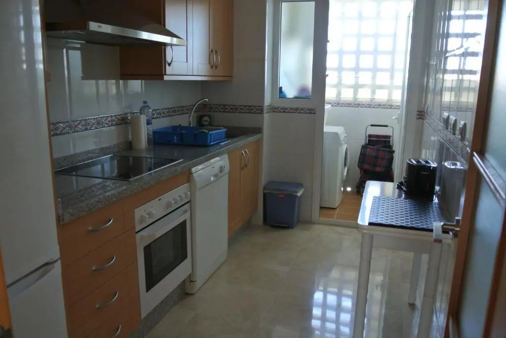 Sabinillas Apartment