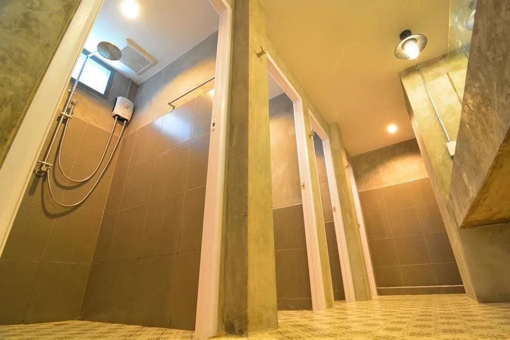 La Moon Hostel