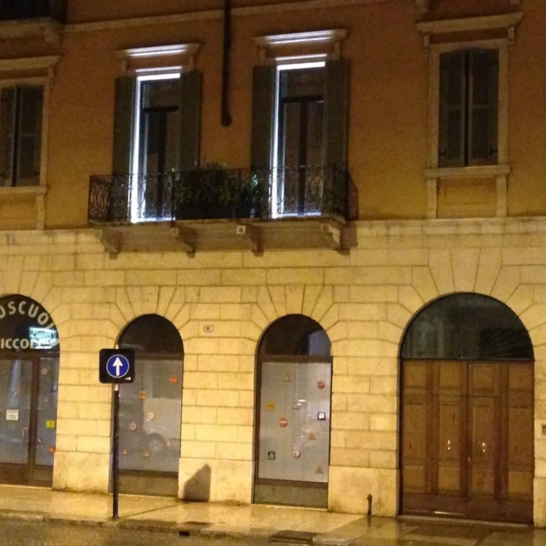 Casa Esvael - Historic Rooms in Verona City Center