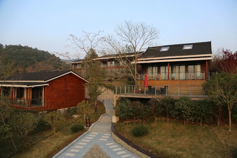 Heart Retreat. Wuchen