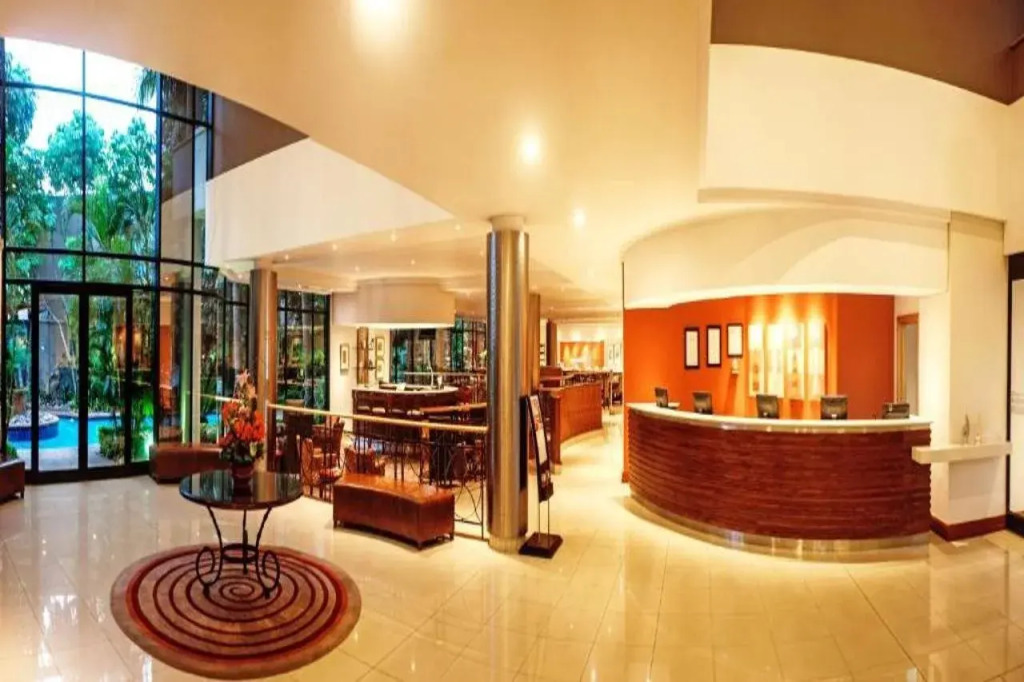 Garden Court Hatfield