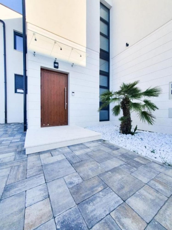 Apartments Vrsi