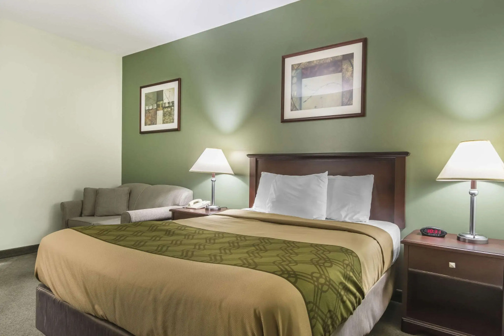 Econolodge Huntsville