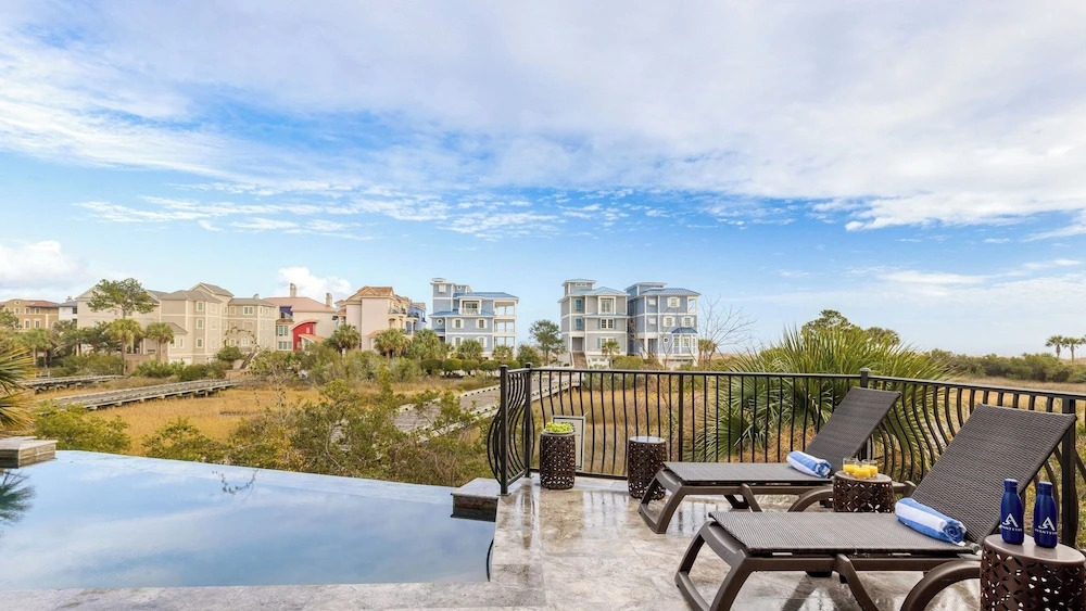 Sleeps 48, 2 Homes w/ Private Beach Access Bradley Circle Buyout by Avantstay