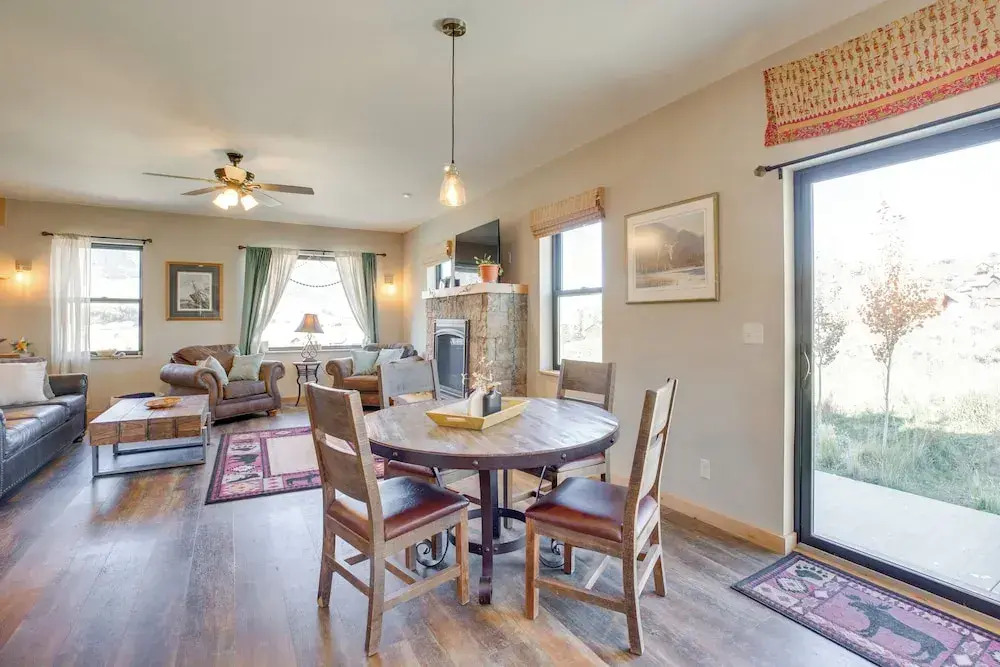 10 Mi to Slopes! Mtn-view Crested Butte Retreat