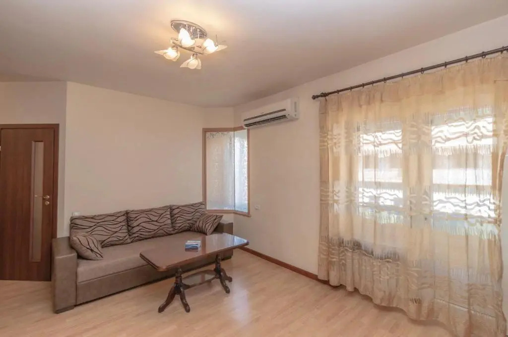 Stay Inn Apartments at Nalbandyan 50 street