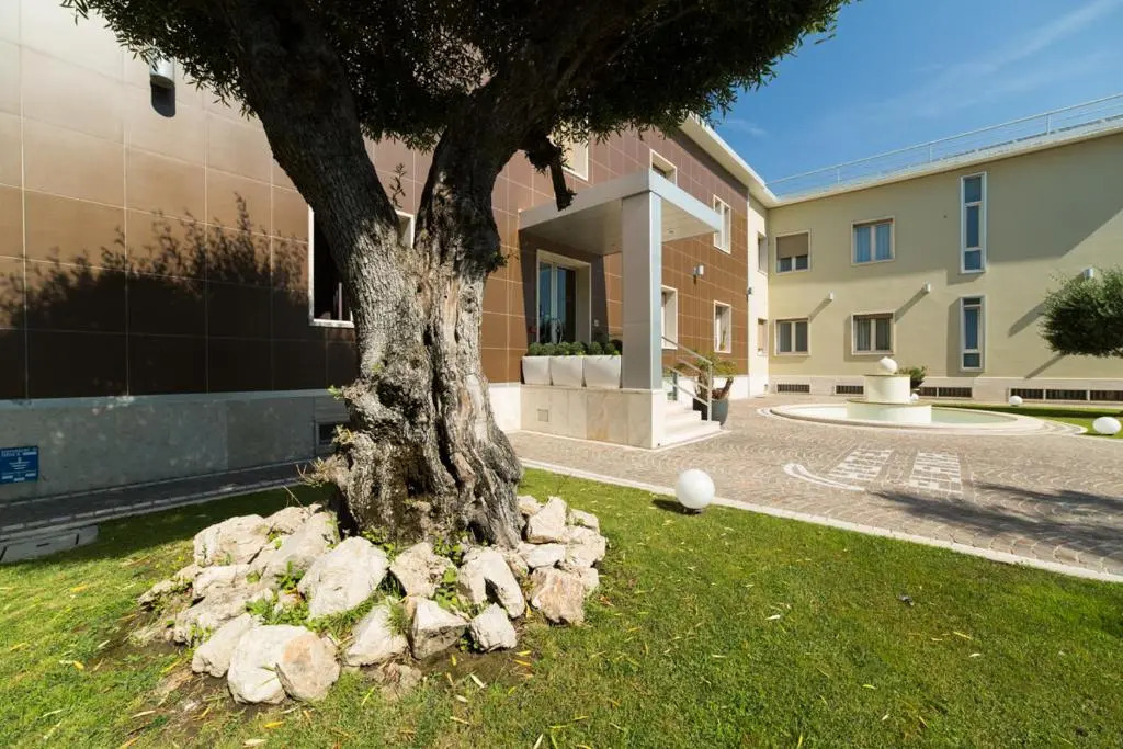 Plana Hotel