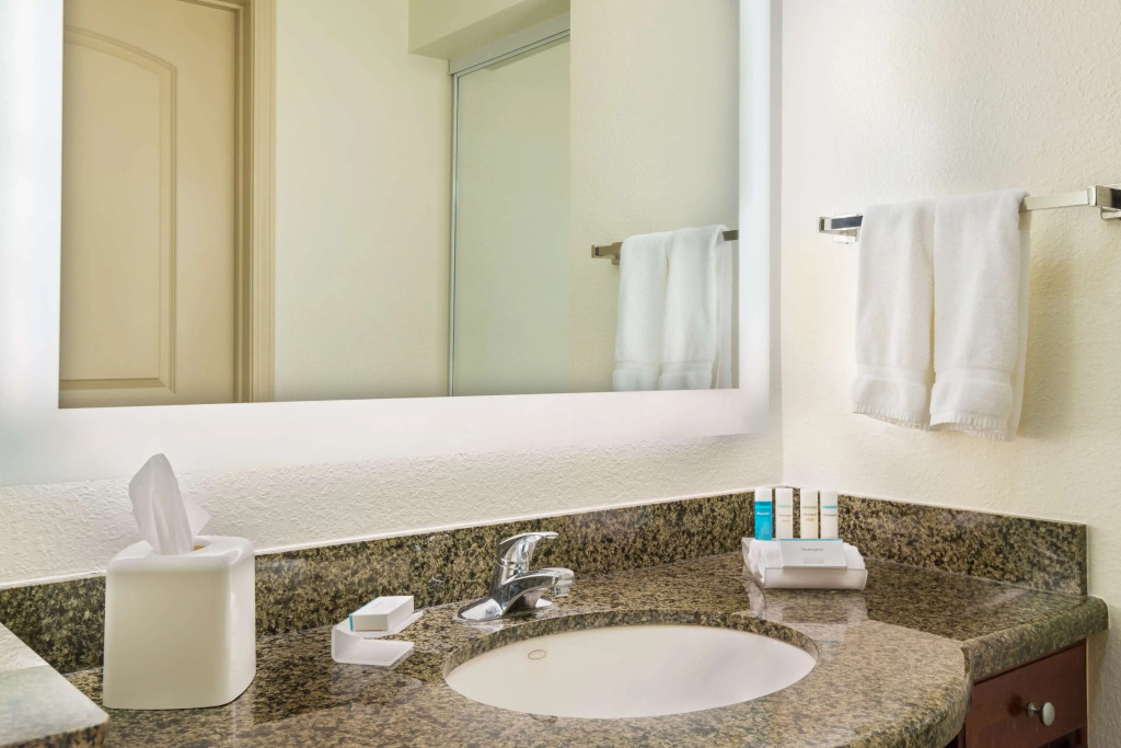Homewood Suites by Hilton Jacksonville-South/St. Johns Ctr