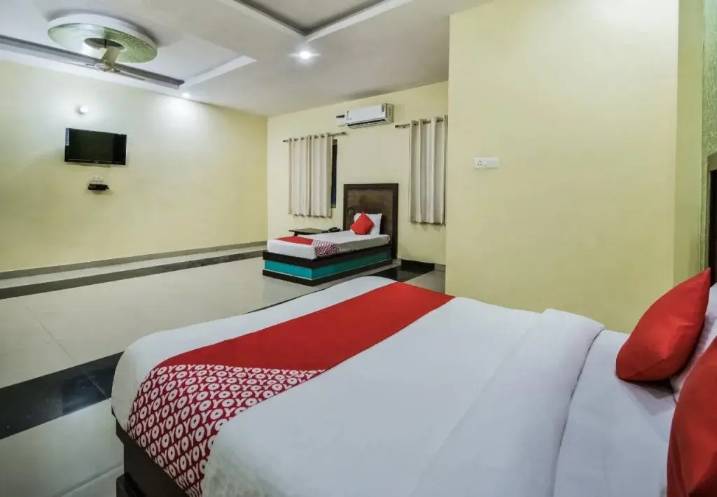 Hotel Prabhu Villas By OYO Rooms