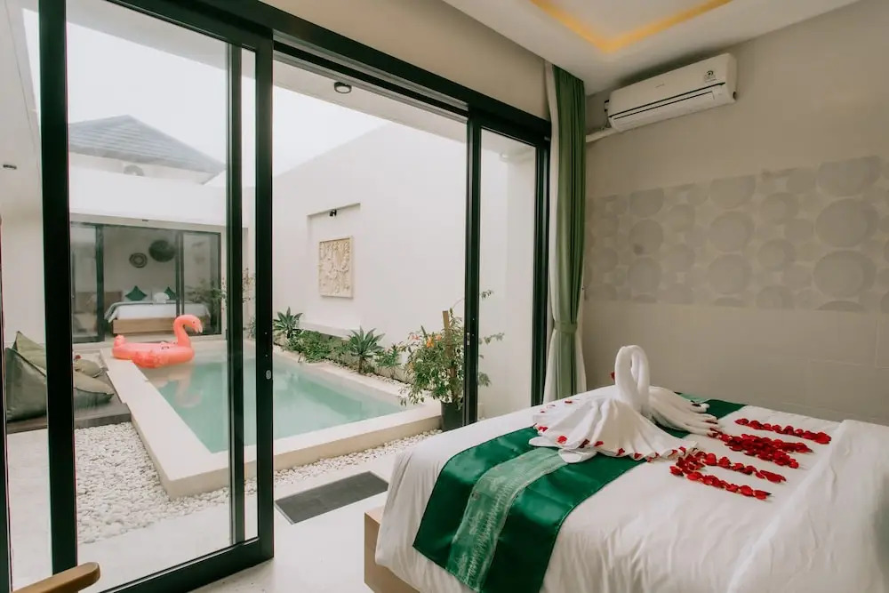 The Pahala Villas