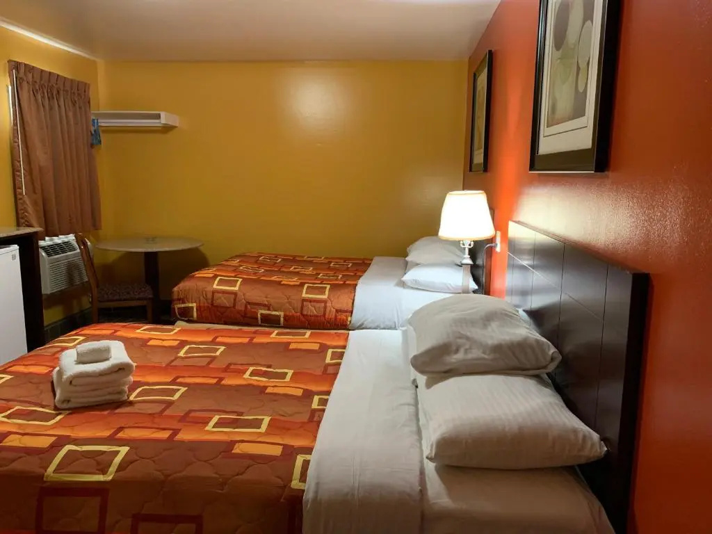 Scottish Inns Wrightstown